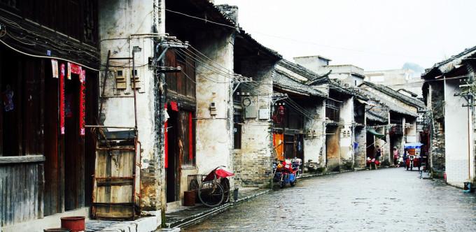 萨摩福特:一生被雷电击中3次,死后墓地也被雷击,到底为什么